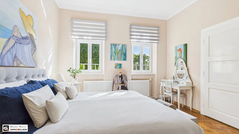 Großzügiges Herrenhaus für Wohnen, Arbeiten und Entspannen in Raabs an der Thaya - Bild