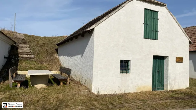 Chillen im eigenen Presshaus in traumhafter Ruhelage - Titelbild