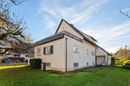 Traumhaftes Grundstück mit Altbestand in Lustenau – Sanierungsprojekt mit viel Potential