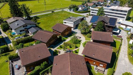 Einzigartiges Chalet mit Freizeitwohnsitz in Bartholomäberg: 6 Zimmer, Garten und Terrasse- ideal für den anspruchsvollen Kunden!