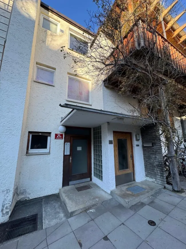 INNSBRUCK - Garconnière mit Südbalkon in zentraler Lage nahe der Klinik - Bild