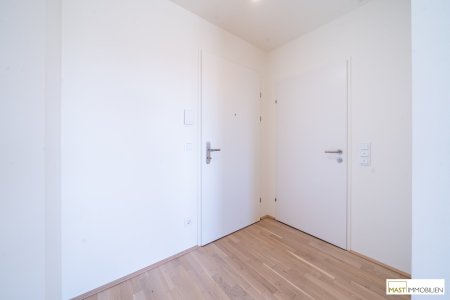 2-Zimmer Wohnung mit 12 qm Balkon!