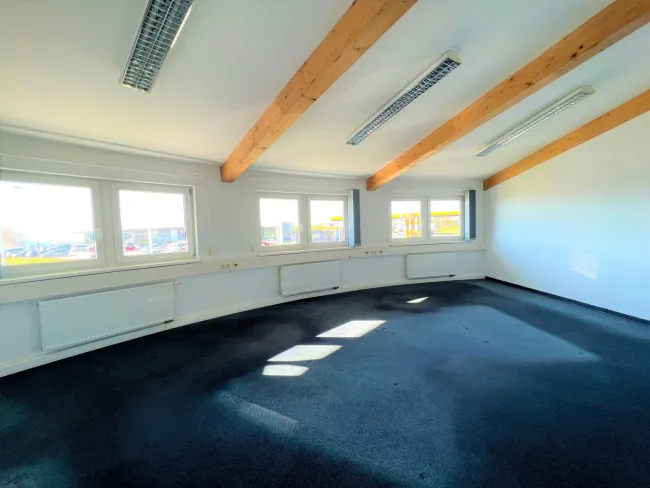HANDELSPARK | Bürofläche mit Erweiterungsmöglichkeit | ELIXHAUSEN - Bild