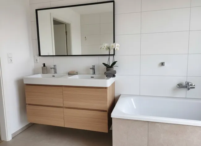 Badezimmer - Möbel KI generiert