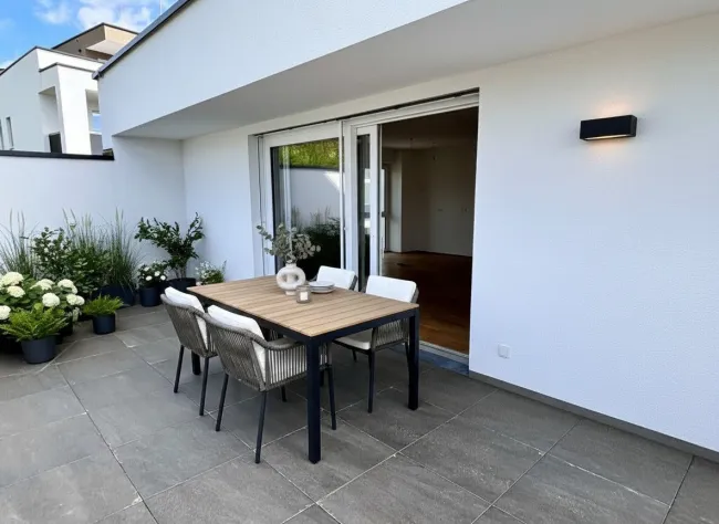 Terrasse mit Ki generierter Gestaltung