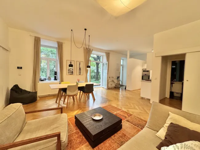 SERVITENVIERTEL - LOFTARTIGE 3 ZIMMER HOFWOHNUNG NAHE U4 - Bild