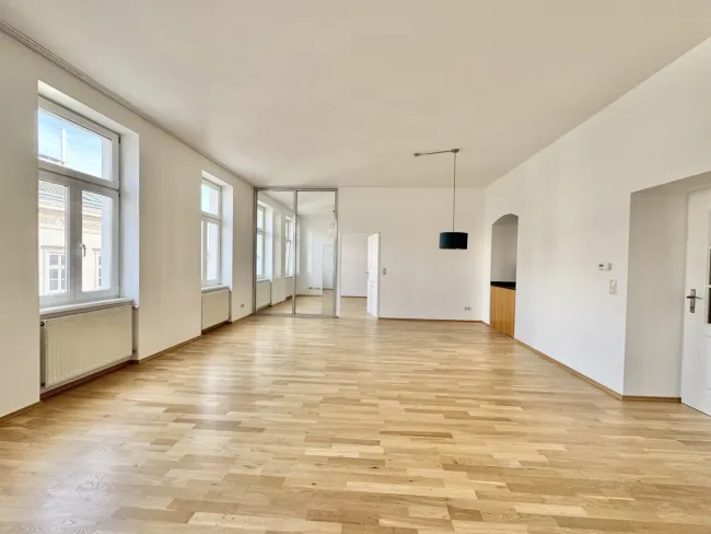 WESTBAHNHOF - HELLE 3-ZIMMER-WOHNUNG NAHE U3 + U6 - Bild