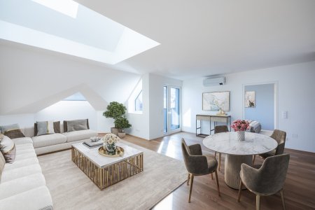 DG-MAISONETTE IN GENERALSANIERTEM STILALTBAU NAHE STADTPARK/ROCHUSMARKT (U4,U3)