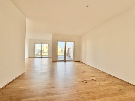 SONNENWEIHER - HOCHWERTIGES REIHENHAUS AM SEE + GARTEN