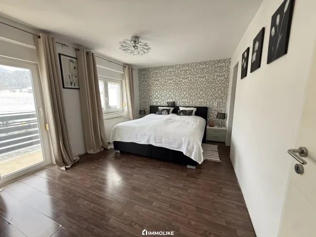 Schlafzimmer (A)