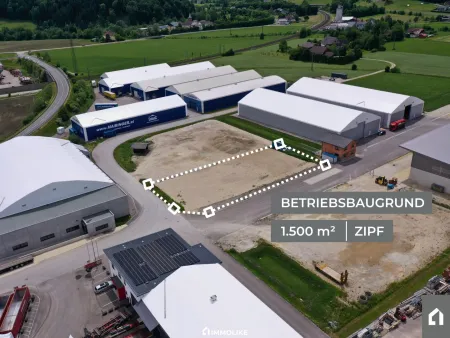 Vielseitiger Betriebsbaugrund mit 1.500 m² in Zipf – aufbereitete Fläche & flexible Miet-/Pachdauer