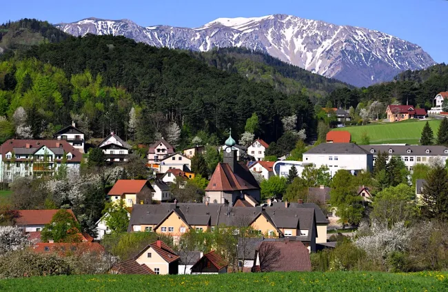 KLEINES HAUS BEIM SCHNEEBERG - Titelbild