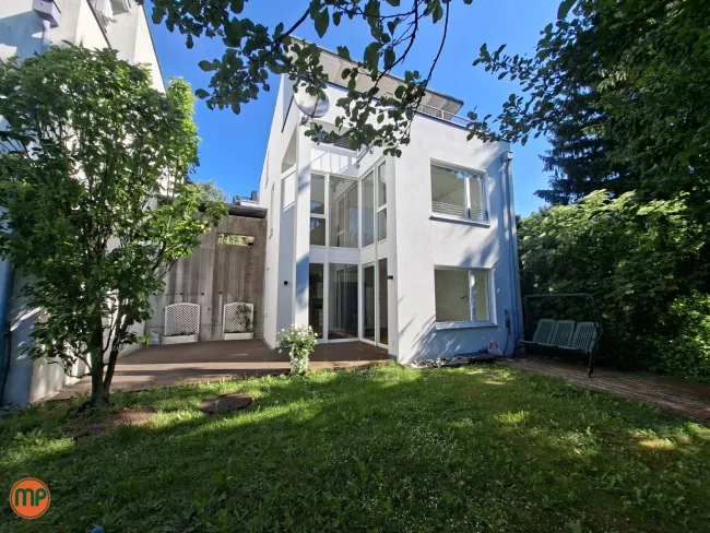 Klosterneuburg - Exklusives Zuhause am Hang - Titelbild