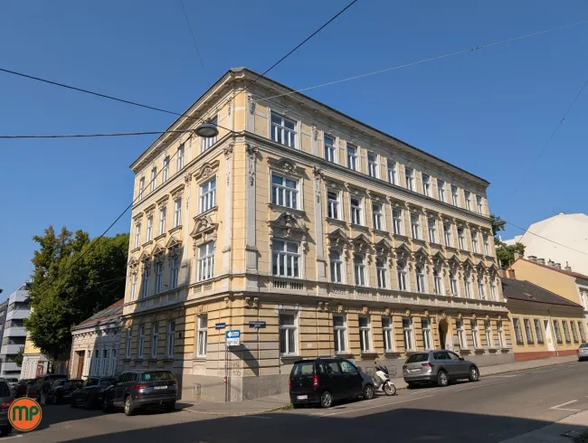 Raum für große Pläne: saniertes Altbaubüro am Puls der U3 - Titelbild