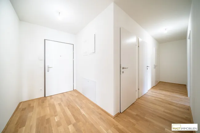 Entzückende 2-Zimmer Wohnung im 2. Obergeschoss - Bild