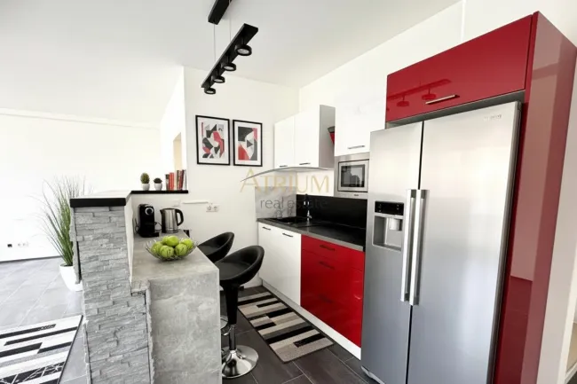 Neuer Preis - Sonnige 87m² Maisonettwohnung mit Balkon in idyllischer Lage. - Bild