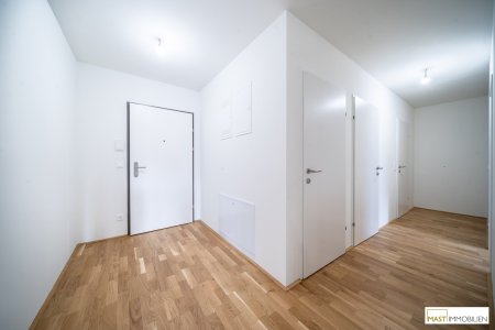 Großzügige 2-Zimmer Wohnung mit Balkon