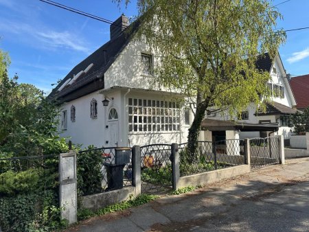 Ein Haus, das bereit ist für Ihre Vision - Baden