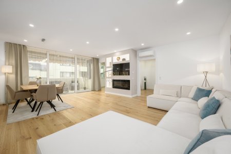 Moderne 4-Zimmer-Wohnung in 1180 Wien – Erstbezug mit Loggia und Garage!