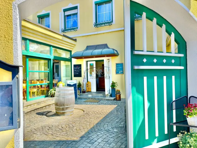 *** TRADITION TRIFFT TOURISMUS - charmantes Gästehaus in der Wachau *** - Titelbild