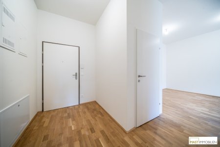Einzigartige 2-Zimmer Wohnung mit 3m Raumhöhe!!