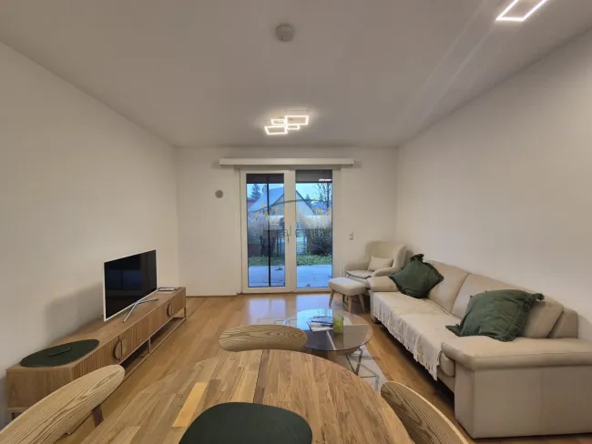 Moderne 2-Zimmer-Wohnung mit Garten und Terrasse in 1210 Wien – Ihr neues Zuhause! - Bild