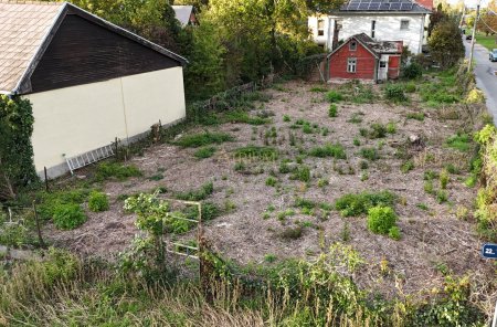 Neuer Preis - Bauträger Eckgrundstück in ESSLING zu erwerben!