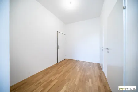 Provisionsfreie und großzügige 2-Zimmer Gartenwohnung