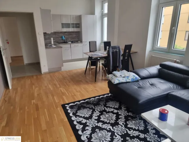 gepflegte Wohnung in der Nähe vom Erholungsgebiet Wienerberg - Titelbild