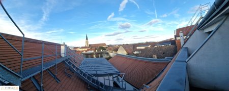 Außergewöhnliche 4 Zimmer-Maissonettewohnung mit Balkon UND Loggia