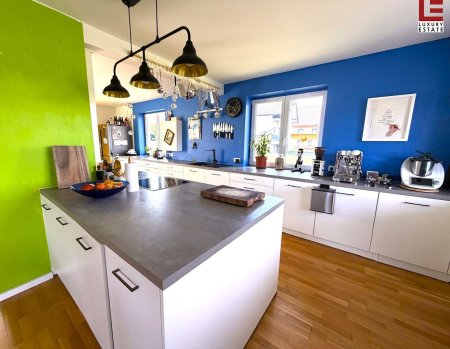 Vielseitiges Zweifamilienhaus nahe Turnersee im Südkärntner Seengebiet