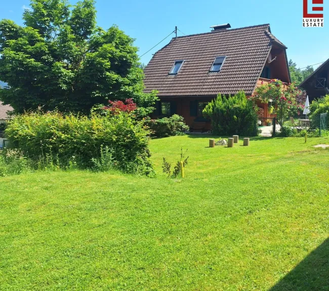 Schönes Griffnerhaus mit Wörtherseeblick in Ruhelage - Bild