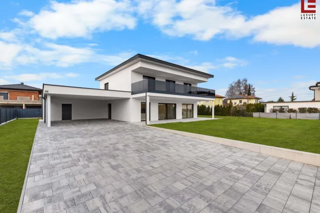 MODERNES ARCHITEKTEN-EINFAMILIENHAUS nahe Klagenfurt - Bild