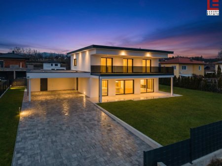 MODERNES ARCHITEKTEN-EINFAMILIENHAUS nahe Klagenfurt