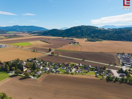 Liebenfels: Herrlicher sonniger Baugrund in Ortsrandlage