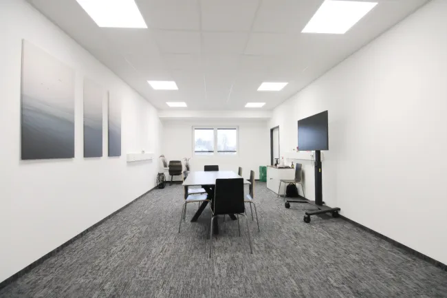 37,5 m² Büro inkl. TOP Verkehrsanbindung & Infrastruktur! - Gewerbegebiet Regau - Bild