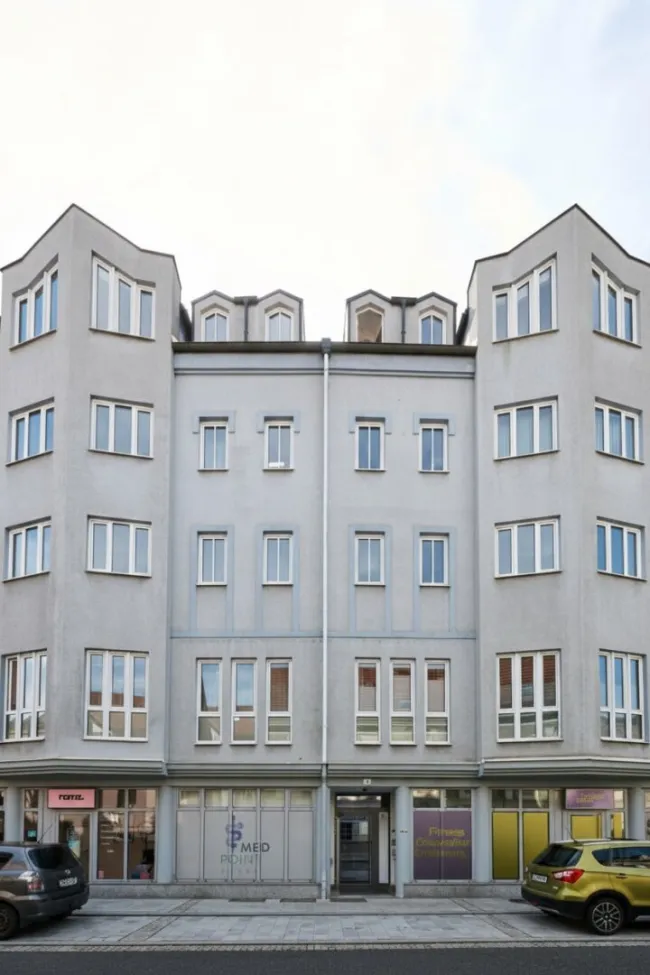 Geschäfts- u. Gesundheitszentrum Med Point