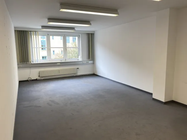 Start up Büro mit perfekter Infrastruktur! - Titelbild