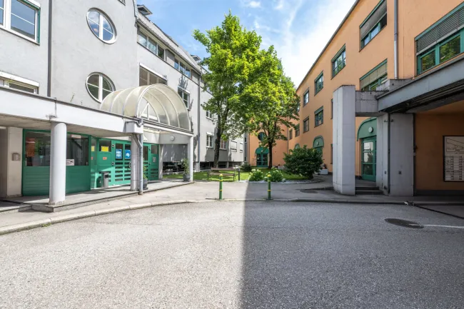 Neu saniertes Büro in top Lage! 47m² - 4020 Linz - Bild