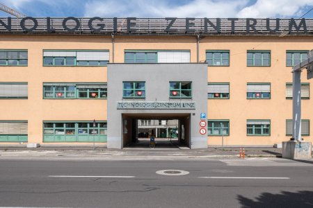 Klimatisiertes, schönes Büro 230m² in Linz, individuell bis 680 m2 erweiterbar!