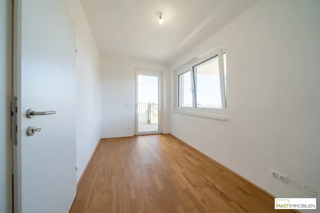 Provisionsfreie 3-Zimmer Wohnung im 6. Stock beim Badeteich! - Bild