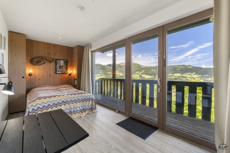 Alpines Refugium mit Weitblick – Exklusives Anwesen mit Chalet und vier Tiny Houses in den Kärntner Nockbergen