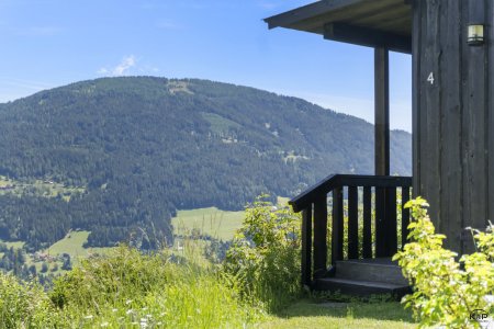 Alpines Refugium mit Weitblick – Exklusives Anwesen mit Chalet und vier Tiny Houses in den Kärntner Nockbergen
