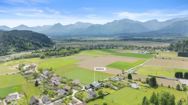 Attraktives Renditeobjekt mit vermieteten Wohneinheiten & Gewerbeeinheit in Rosegg - Titelbild