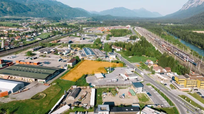 TEILBAR - Gewerbegrundstück mit Entwicklungspotenzial in Fürnitz – ca. 8.300 m² – Miete oder Baurecht möglich - Titelbild