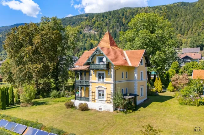 Romantik Schlössl in Seenähe – ein Märchenschloss voller Geschichte und Magie - Bild