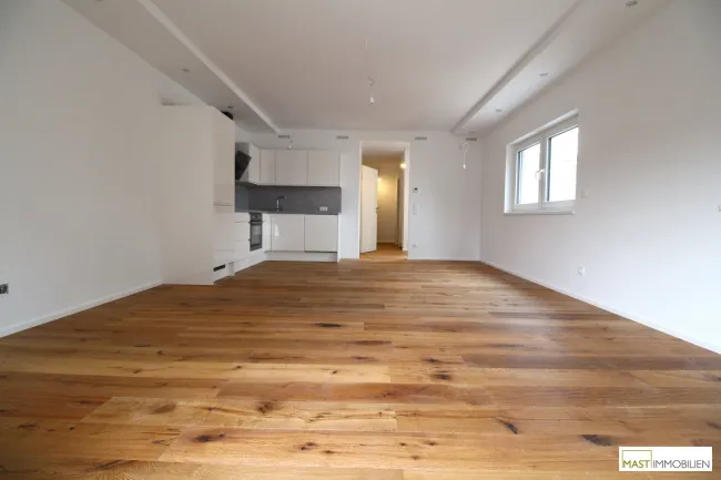 Beeindruckende 3 Zimmer Wohnung mit Top-Ausstattung im beliebten 23. Bezirk - Nähe SCS/Wien - Bild