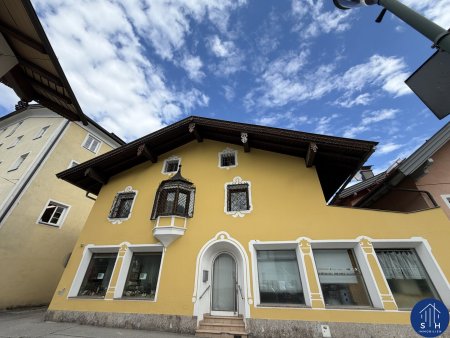 Historisches Knappenhaus mit Geschäftslokal und Garten im Herzen von Brixlegg zu verkaufen