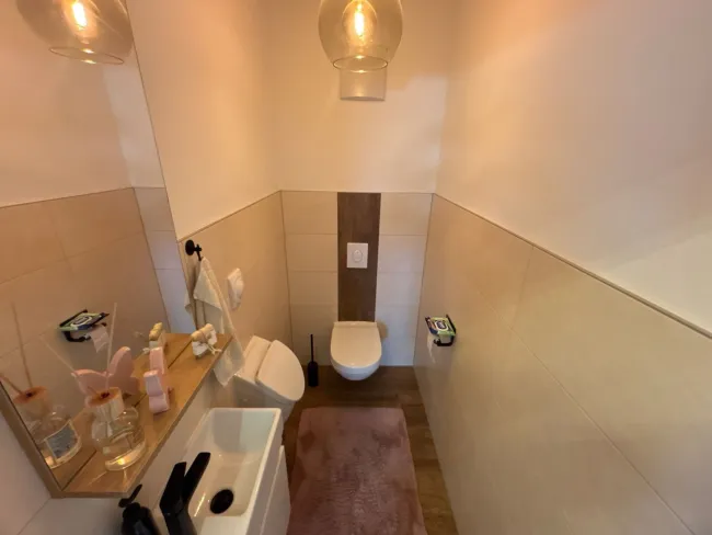 WC + Pissoir