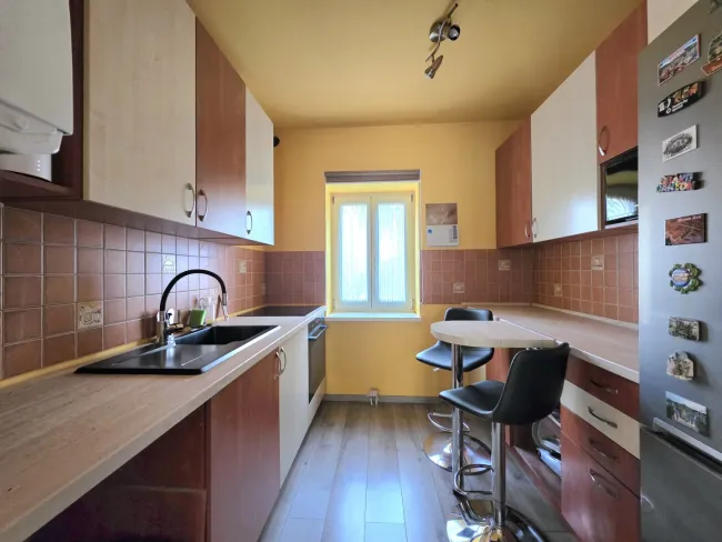 Wohn- und Schlafzimmer